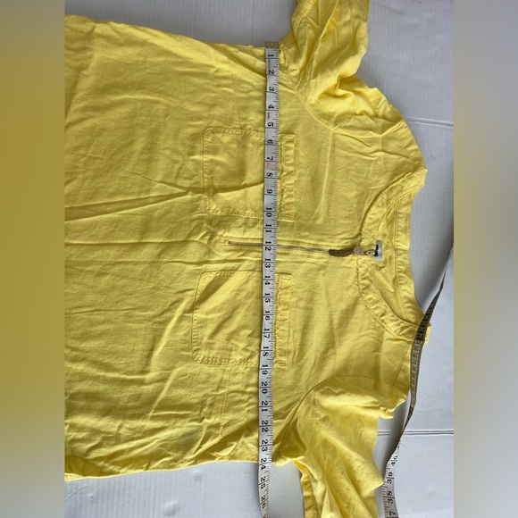 Anne Klein Linen Short Sleeve Coastal Beachy
Sheer Summer yellow Top Size 1x - Picture 8 of 8